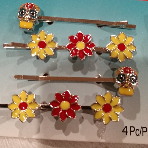 Fun Accessory Set - Picture 2 of 2